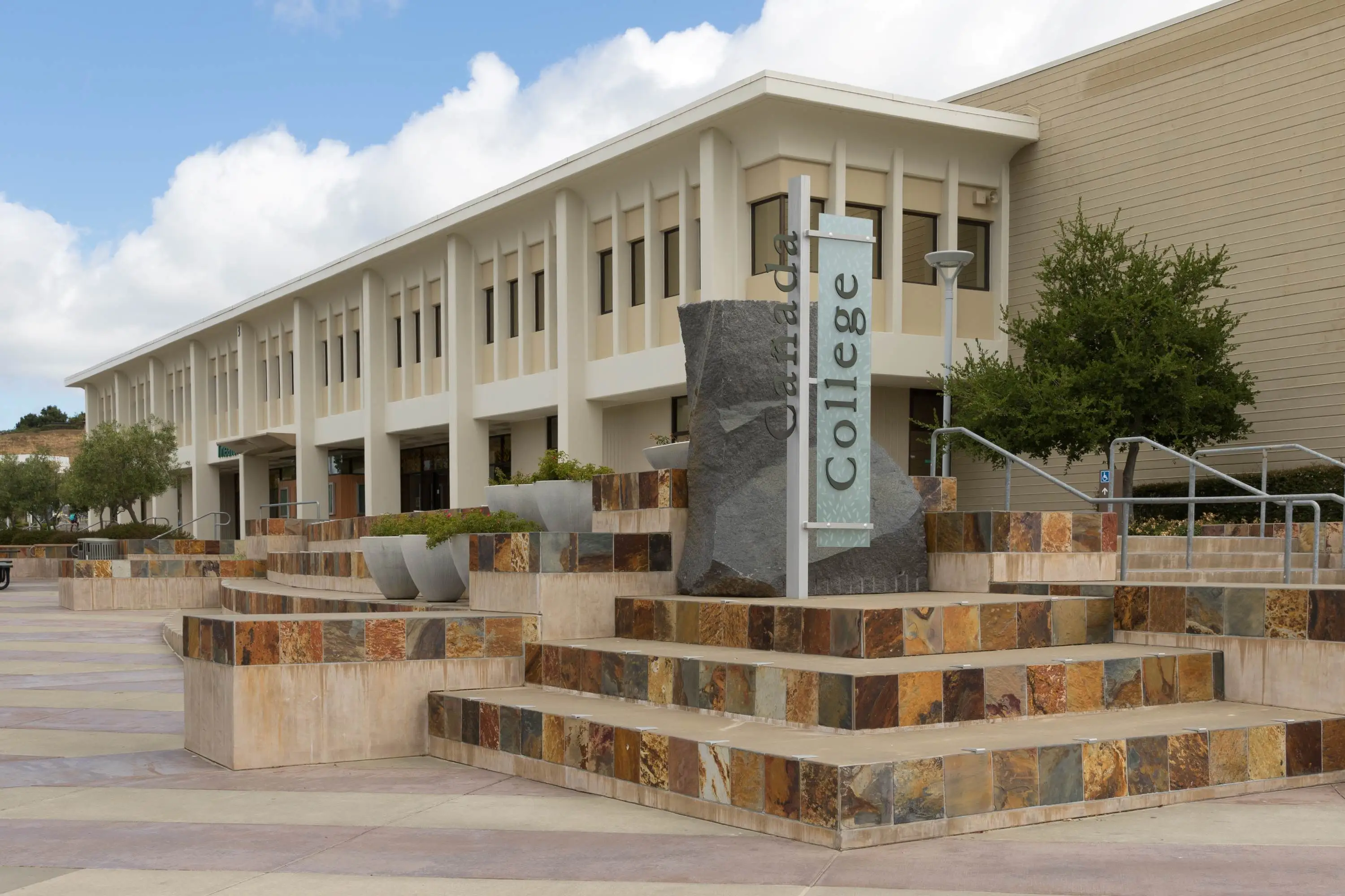 Cañada College